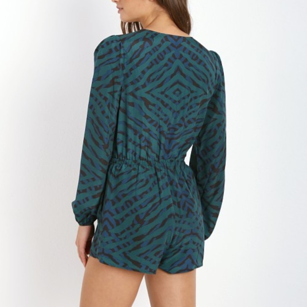 Lovers + Friends Monday to Friday Zebra Print Romper in Evergreen Animal Size S - Picture 2 of 7